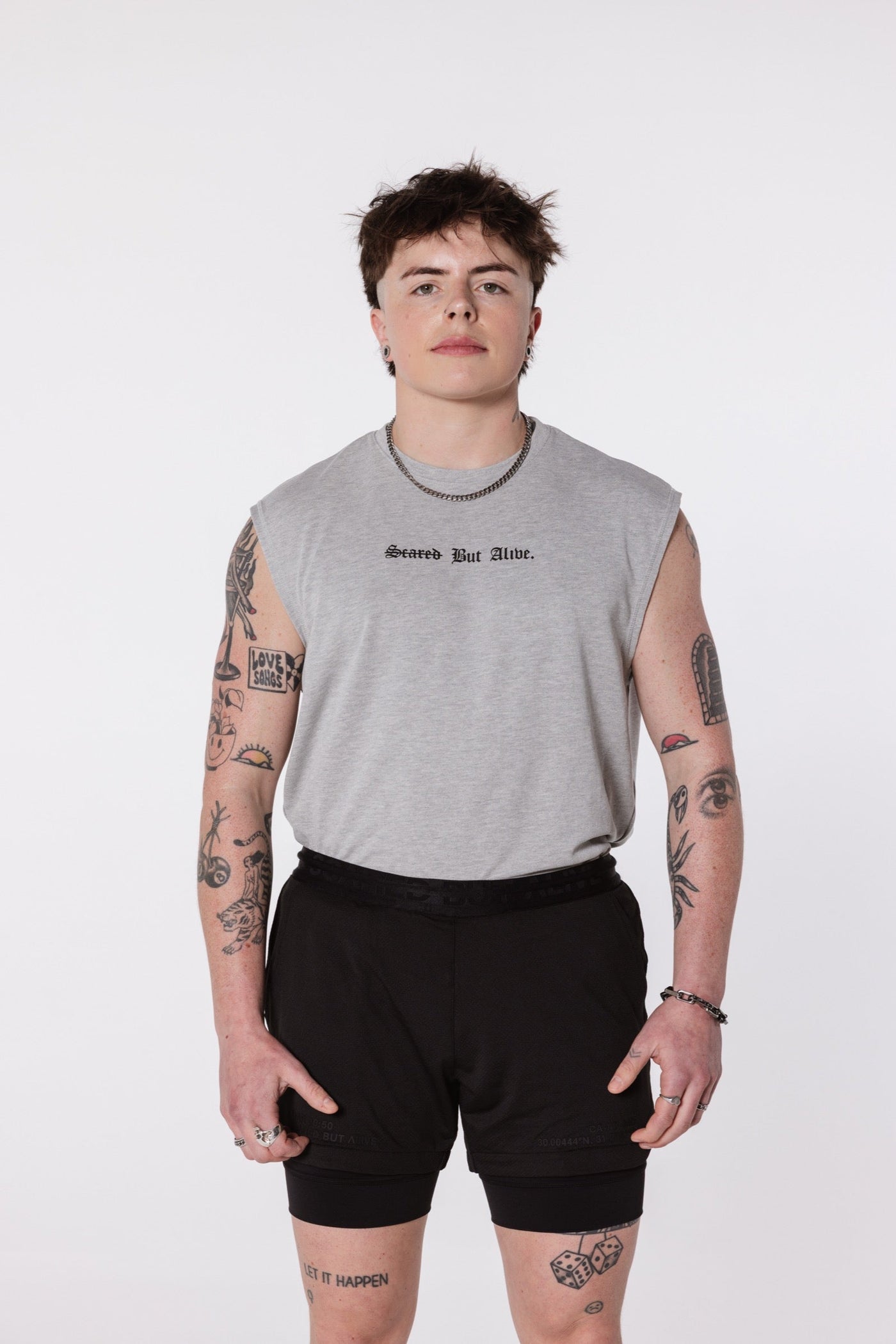 Hawaii 5 inch Short Black Out front studio crop