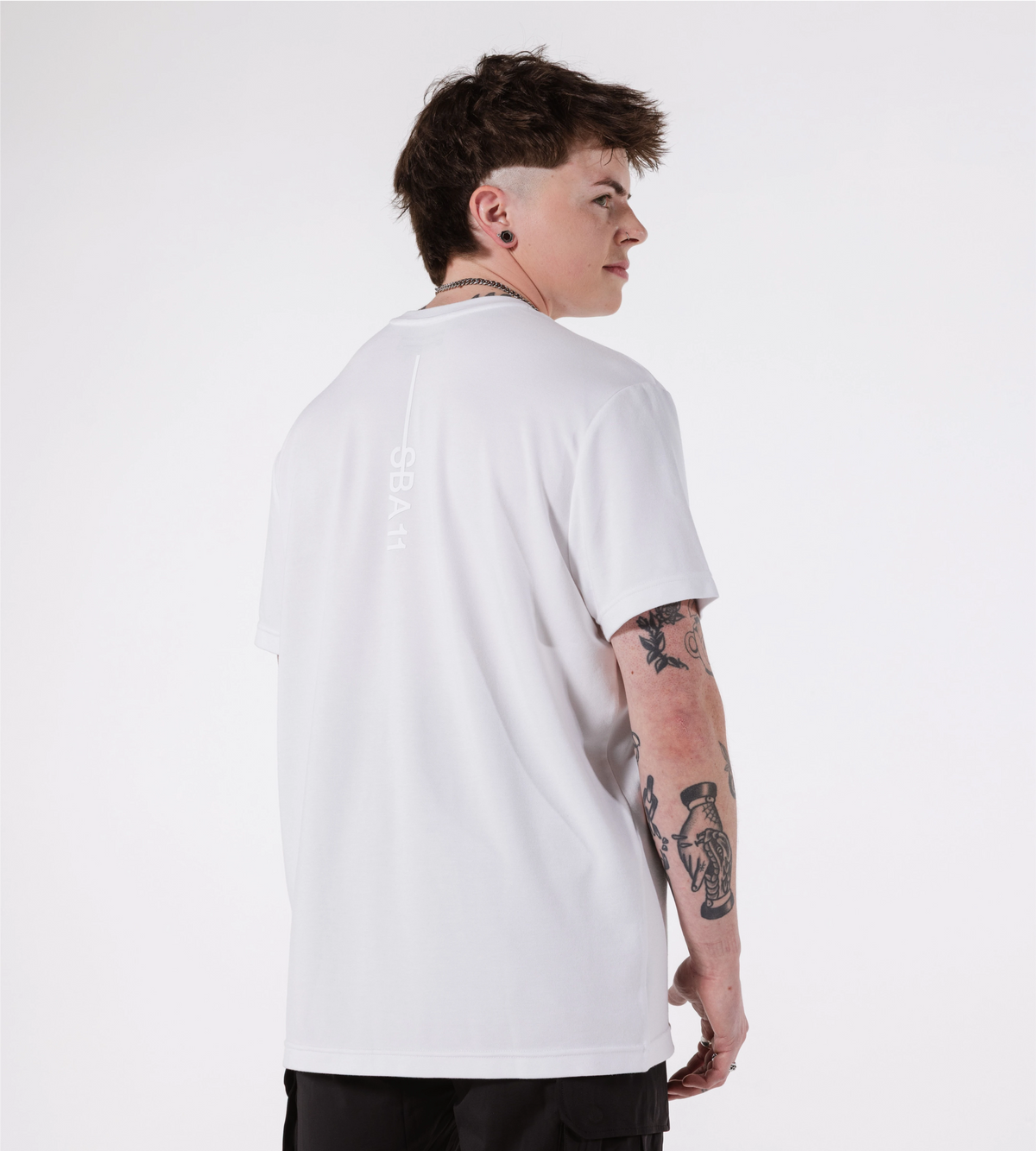Bristol Tee White Space full body studio fit