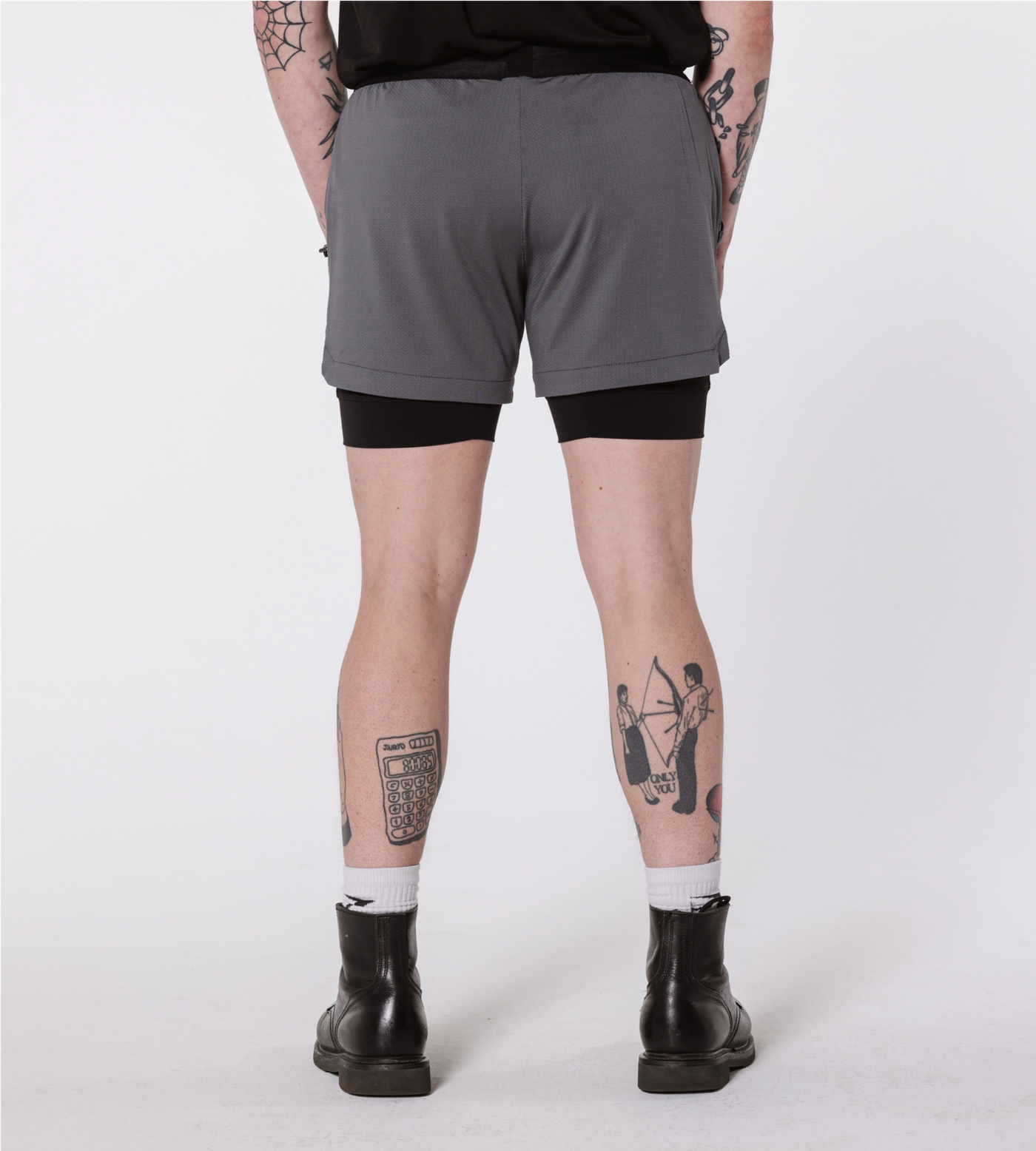 Hawaii 5 inch Short Carbon Gray back product angle