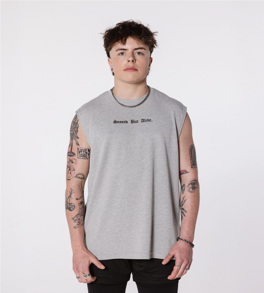 [Color: Shadow Heather] Model wearing the London Tank, front view