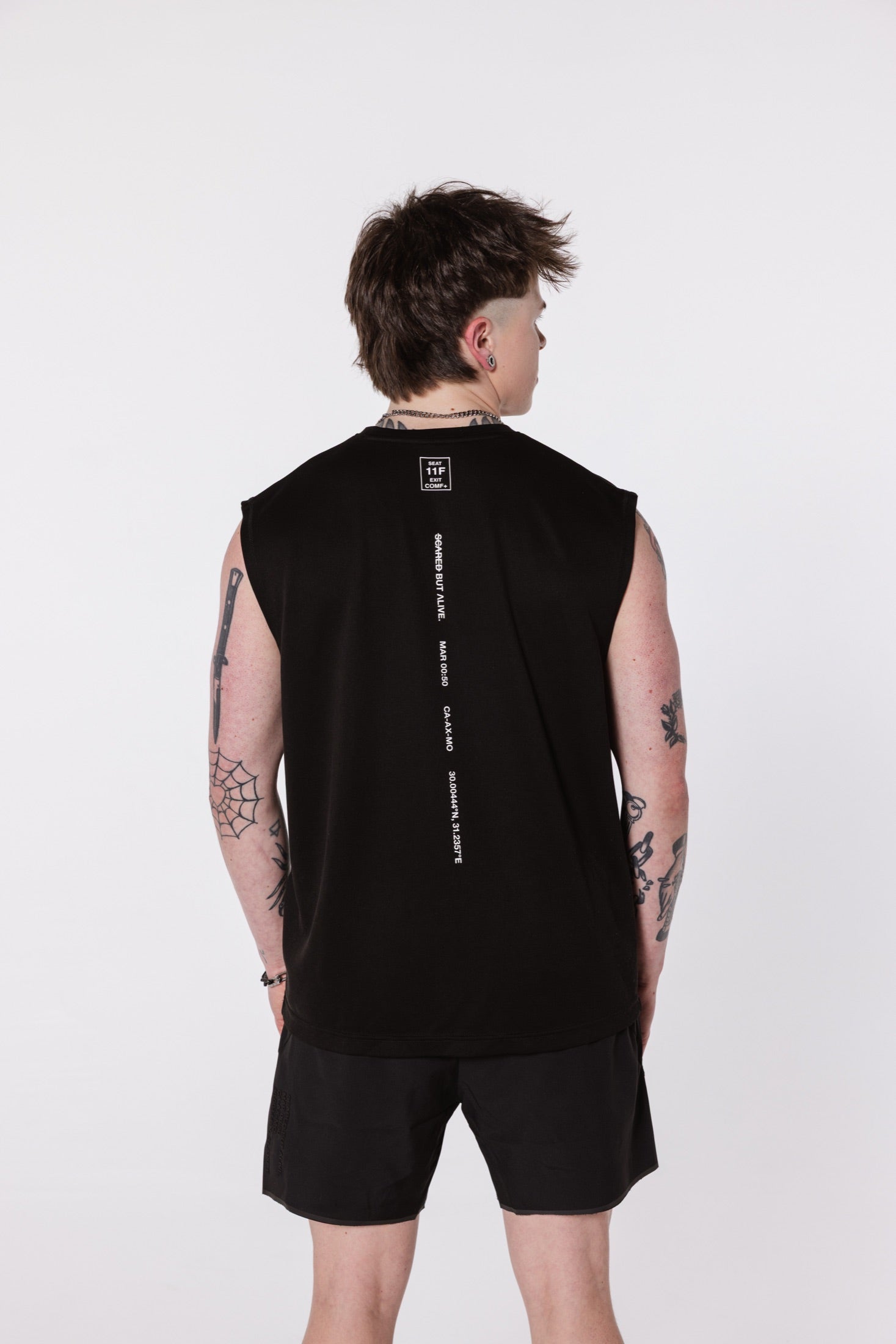London Tank Black Out back on body
