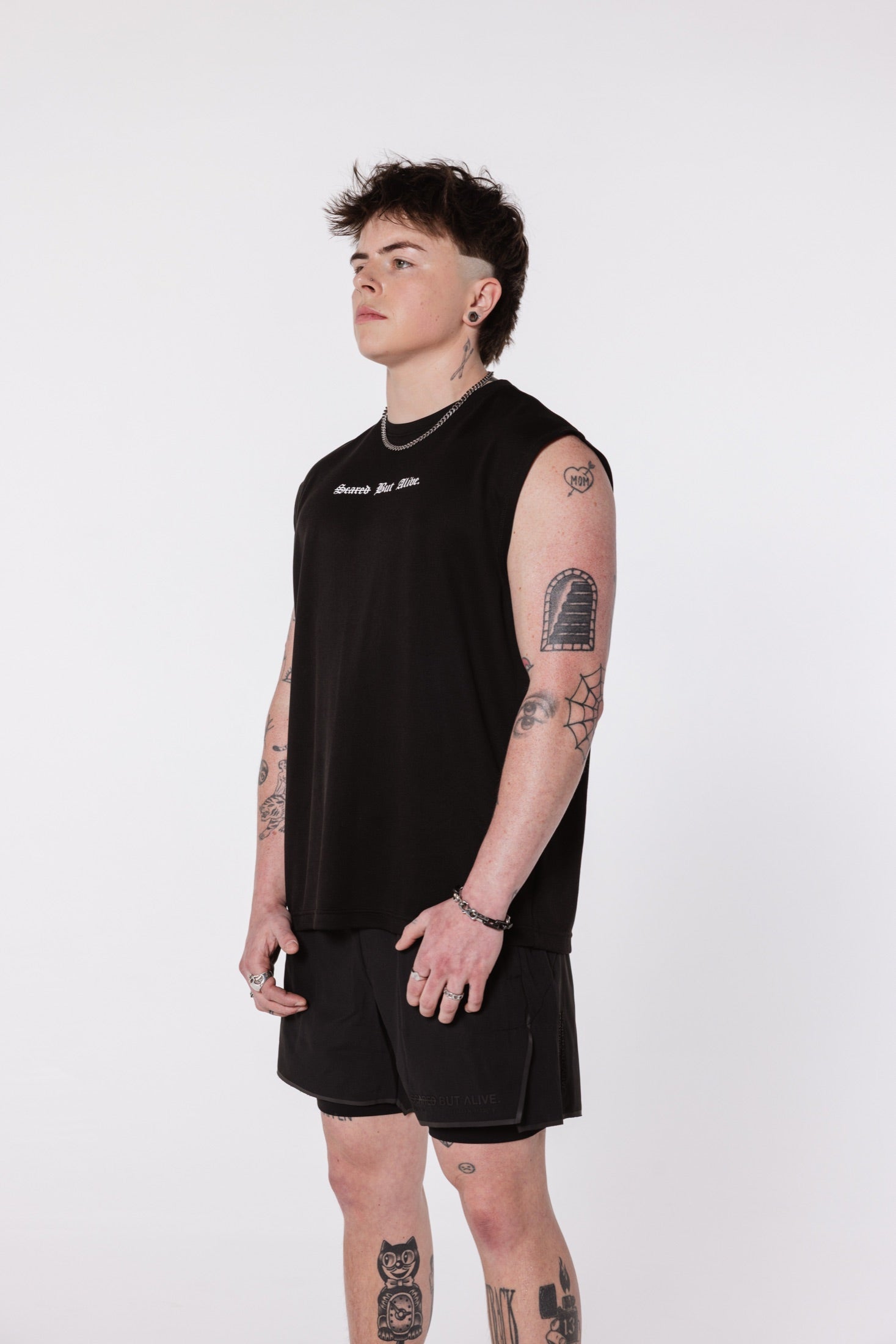 London Tank Black Out side profile