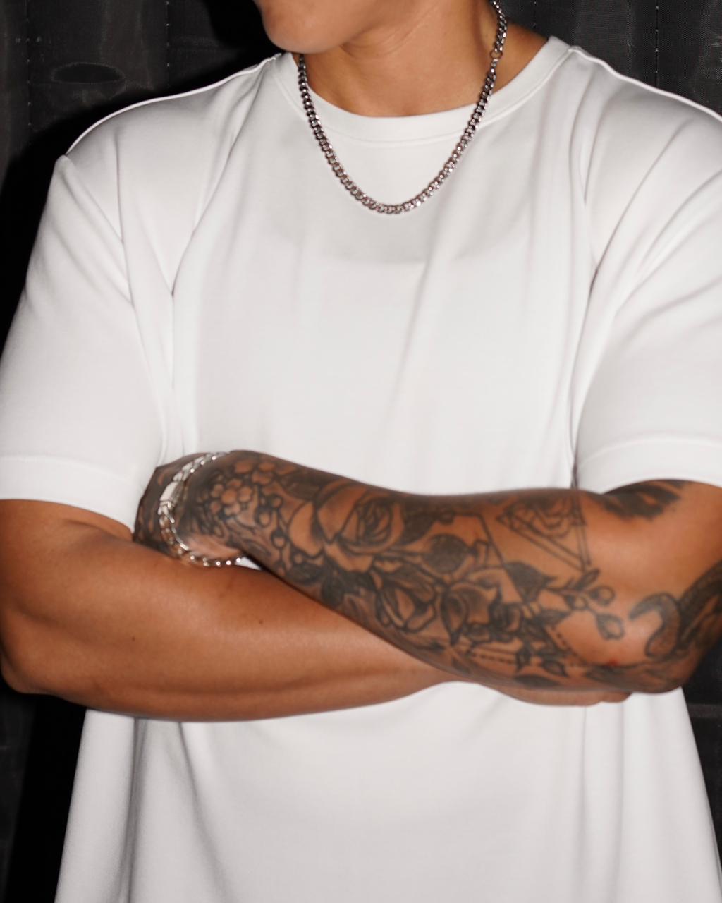 Bristol Tee White Space close crew line and sleeve detail